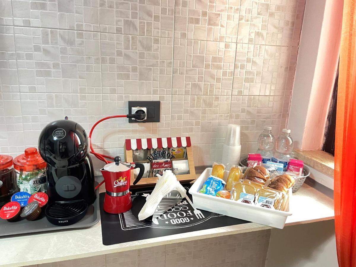 Loft 46 Apartment บรินดิซิ ภายนอก รูปภาพ