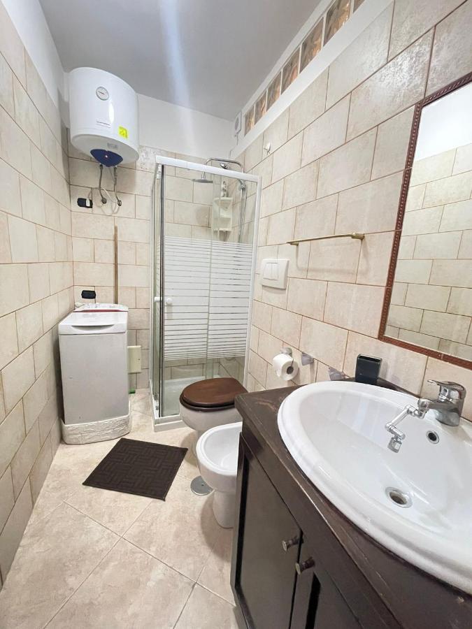 Loft 46 Apartment บรินดิซิ ภายนอก รูปภาพ